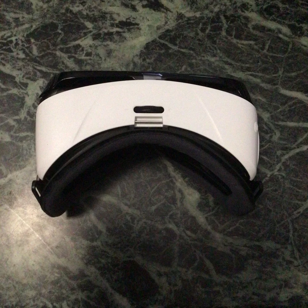 Samsung Gear VR headset